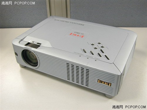 仅4999元!爱其主流型投影机库存甩货_硬件