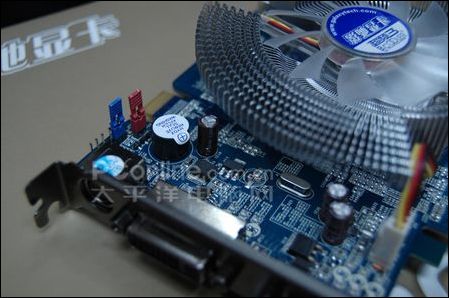 升级1.0ns显存 影驰8600GT魔灵显卡仍卖799元