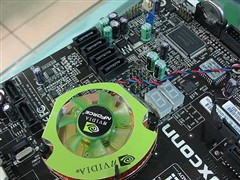 �������!��ʿ��NF590SLI����800Ԫ
