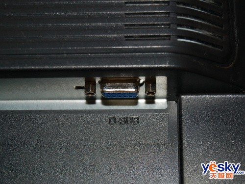 �۸�ռ������AOC2116S�����ۼ�1899Ԫ