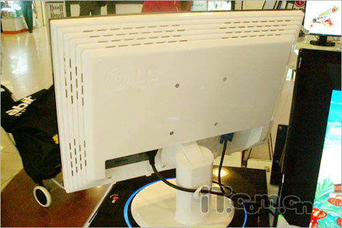 �ں�Ž���LG22�����Һ����2399