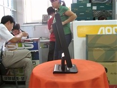 ������Ļ��ƣ�Acer��19Һ����1699Ԫ