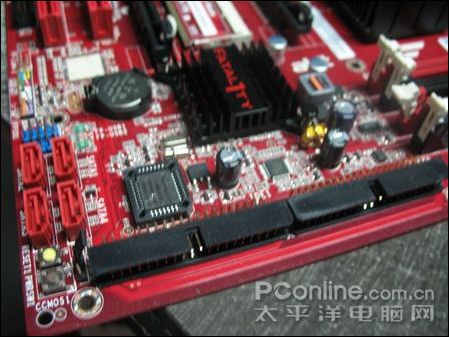 ����Fatal1tyFP-IN9SLI��799��ɱͨ·
