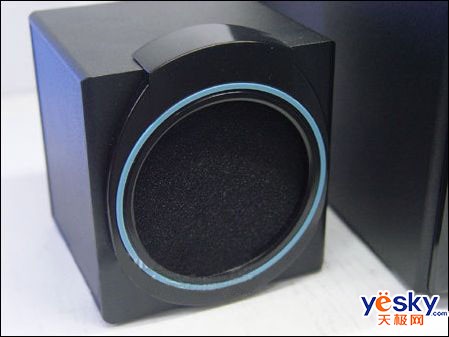 ����С����׶ܳ�ԽM110����