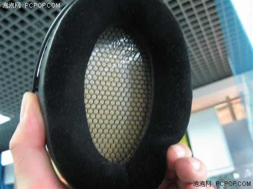 20�����չ������������ǿ�·�˹�־�