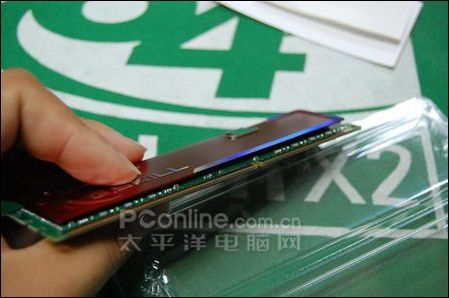 ����һ�뻹��!֥��F3-10600CL9D-2GBNQ(1G*2)�ڴ澪�ֻ���