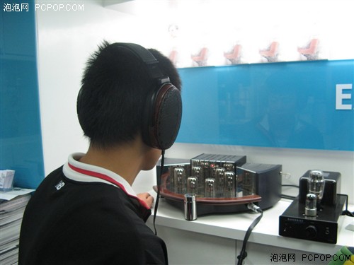 20�����չ������������ǿ�·�˹�־�