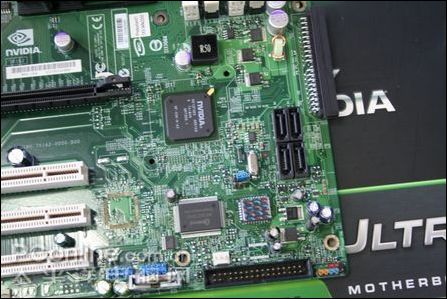 �߲ʺ�C.N650iUltra��100�Ŷ�����������