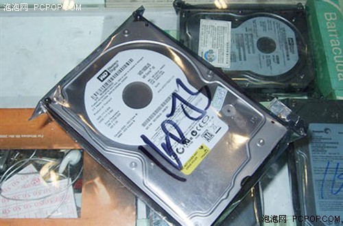 �۸��������160G����Ӳ�̽���470Ԫ