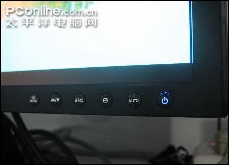 1400819LCD