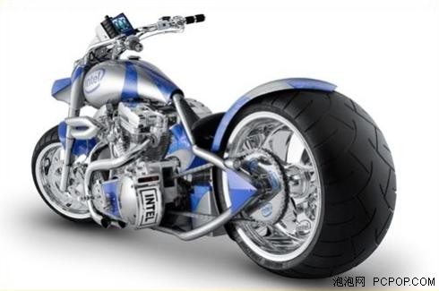 宽大的轮胎,没有后视镜是intel摩托车最显著的标