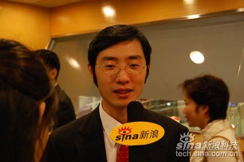 科技时代_图文：新浪科技现场采访网龙CEO刘路远