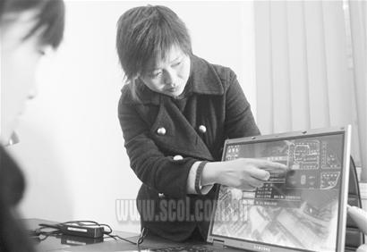 科技时代_软件公司22岁女CEO:人脉奠定财富