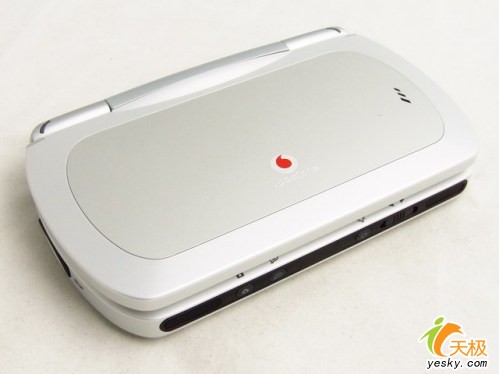 极品诱惑无处不在 沃达丰版D900售4080元_手