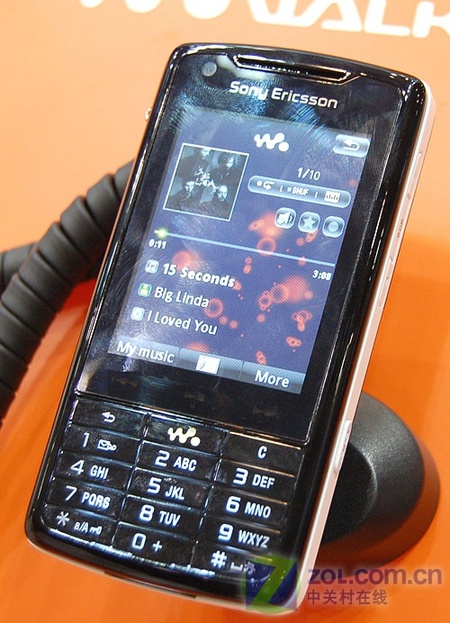 500万像素K850 索爱众多新品亮相电信展_手机