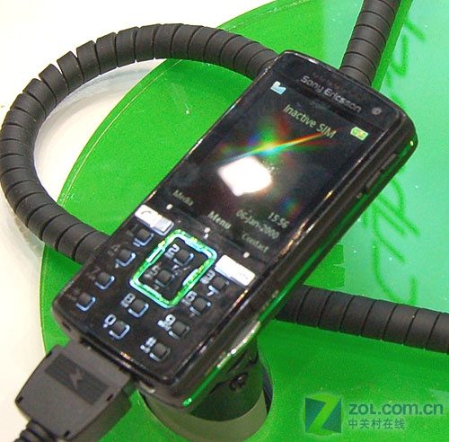 500万像素K850 索爱众多新品亮相电信展_手机