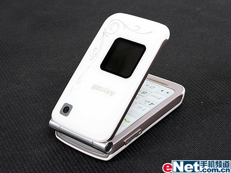 娇柔妩媚!1500元以下女性手机推荐