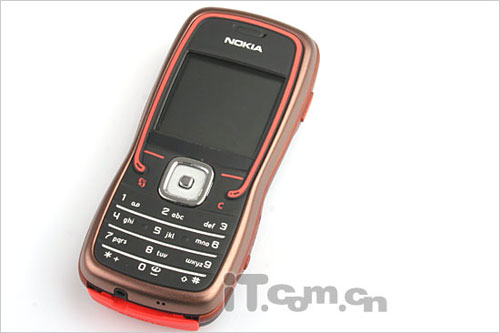 三防手机大甩 诺基亚5500新低1680