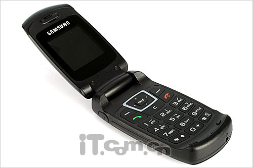 爱语心牵 三星精致折叠手机C268评测_手机