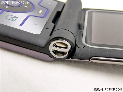 不能再低了!摩托罗拉V3i改版千元卖_手机