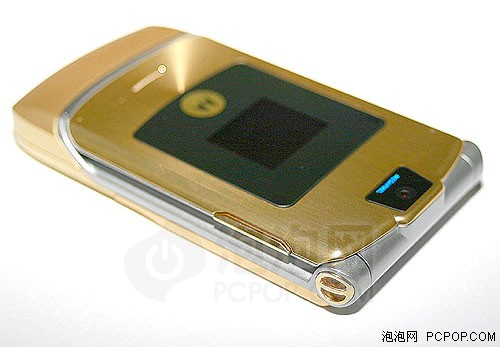 全球1000台 MOTO V3i金色限量版到货_手机