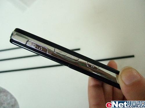 勘比iPhone LG触屏操控KE850猛降千元_手机