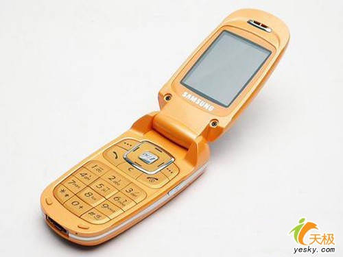 橙色时尚风暴来袭三星折叠机X678心动低价_手