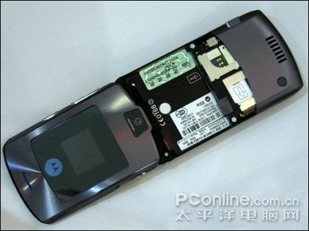 风采依旧摩托罗拉刀锋V3ie再次小降_手机