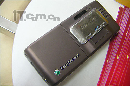 ���սֻ���ˮ����K790c���ۼ�2380