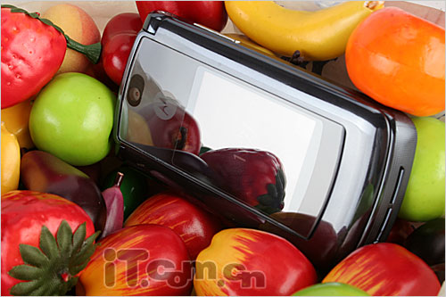 双面新视界 主流双屏折叠手机大盘点_手机