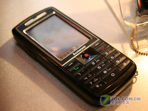 百万像素手写音乐机 联想P330只要799元_手机