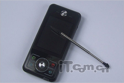 话说全世界的猪都笑了 摩托E6跌破2K_手机