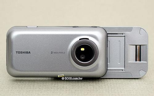 支持指纹识别东芝滑盖智能机G500试用