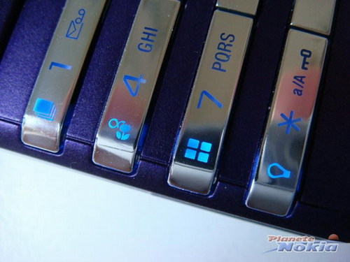 ������Ũ����������K770����ɫ�ʶ���(6)