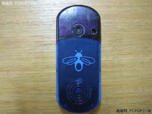 虚拟键盘多变换 儿童手机极具科技感_手机