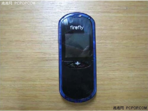 虚拟键盘多变换 儿童手机极具科技感_手机_科