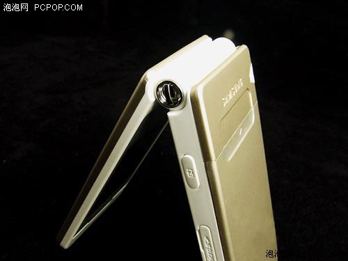 女人就要选靓机 三星素雅E878超便宜_手机