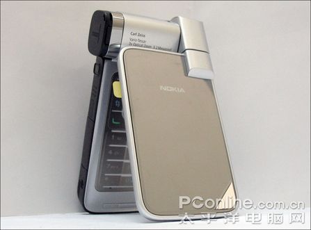镜面魅力!诺基亚N93i促销还送存储卡_手机