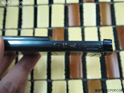 ���ǽ��۱������U608�л�����3000