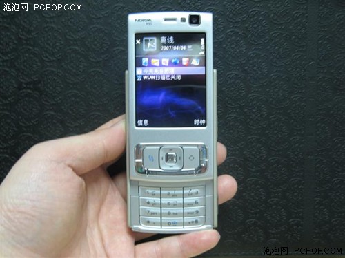 最贵也是最难看 诺基亚N95大秀钻石身_手机