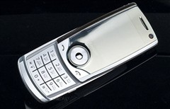 [����]�ֻ��ܱ�����������һ��������