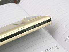 小巧可人海尔低端直板水晶手机E5评测(3)