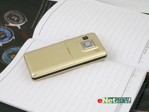 小巧可人海尔低端直板水晶手机E5评测(2)