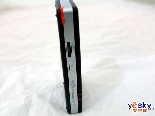 ���ᰮ����UIQ�����������ܻ�W958c����2k