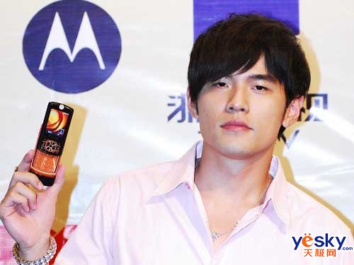 �й���Ħ������Z6�ܽ����������ٽ���Ԫ