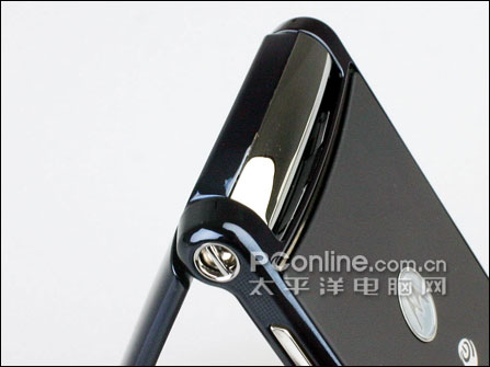 再度升级2GB版摩托镜面智能机V8评测(2)
