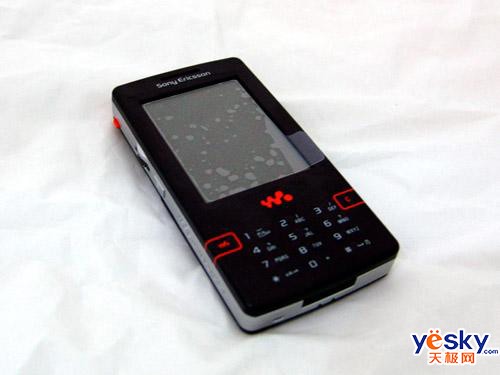 ���ᰮ����UIQ�����������ܻ�W958c����2k