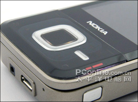N-Gage��Ϸ����!ŵ��8GB���ǻ���N81��