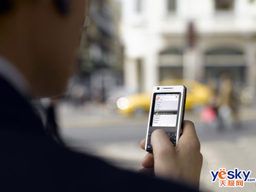 拍摄智能两相宜 320万像素拍照智能机汇总_手机