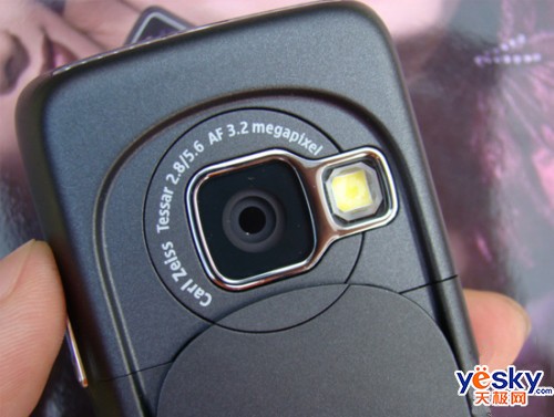 拍摄智能两相宜 320万像素拍照智能机汇总_手